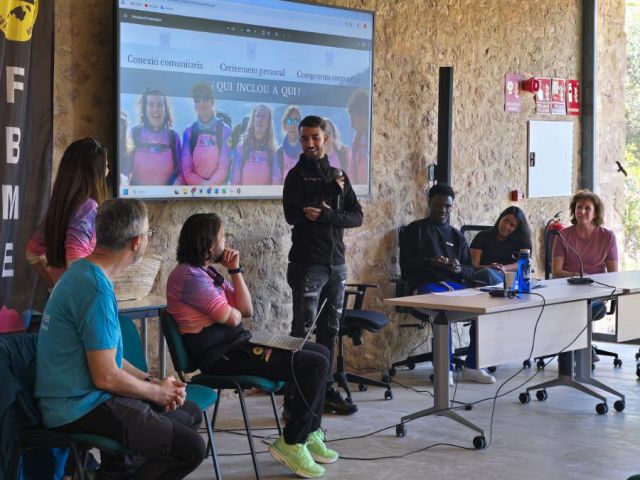 WhatsApp Image 2025-10-21 at 08.18.02